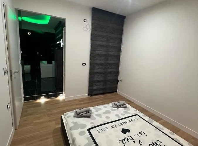 בית הארחה Vistamare 3*