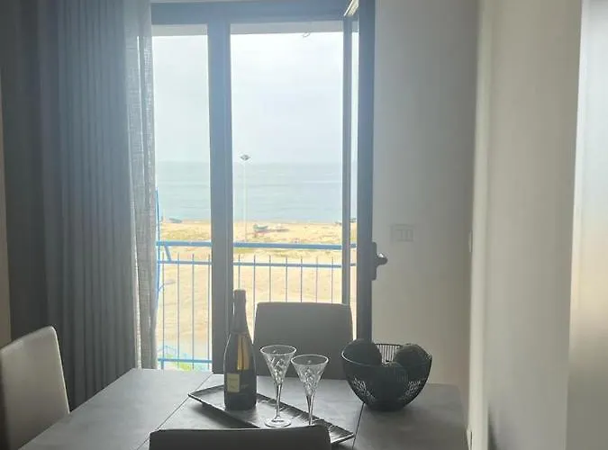 Vistamare בית הארחה מרינה די סקבוניאה